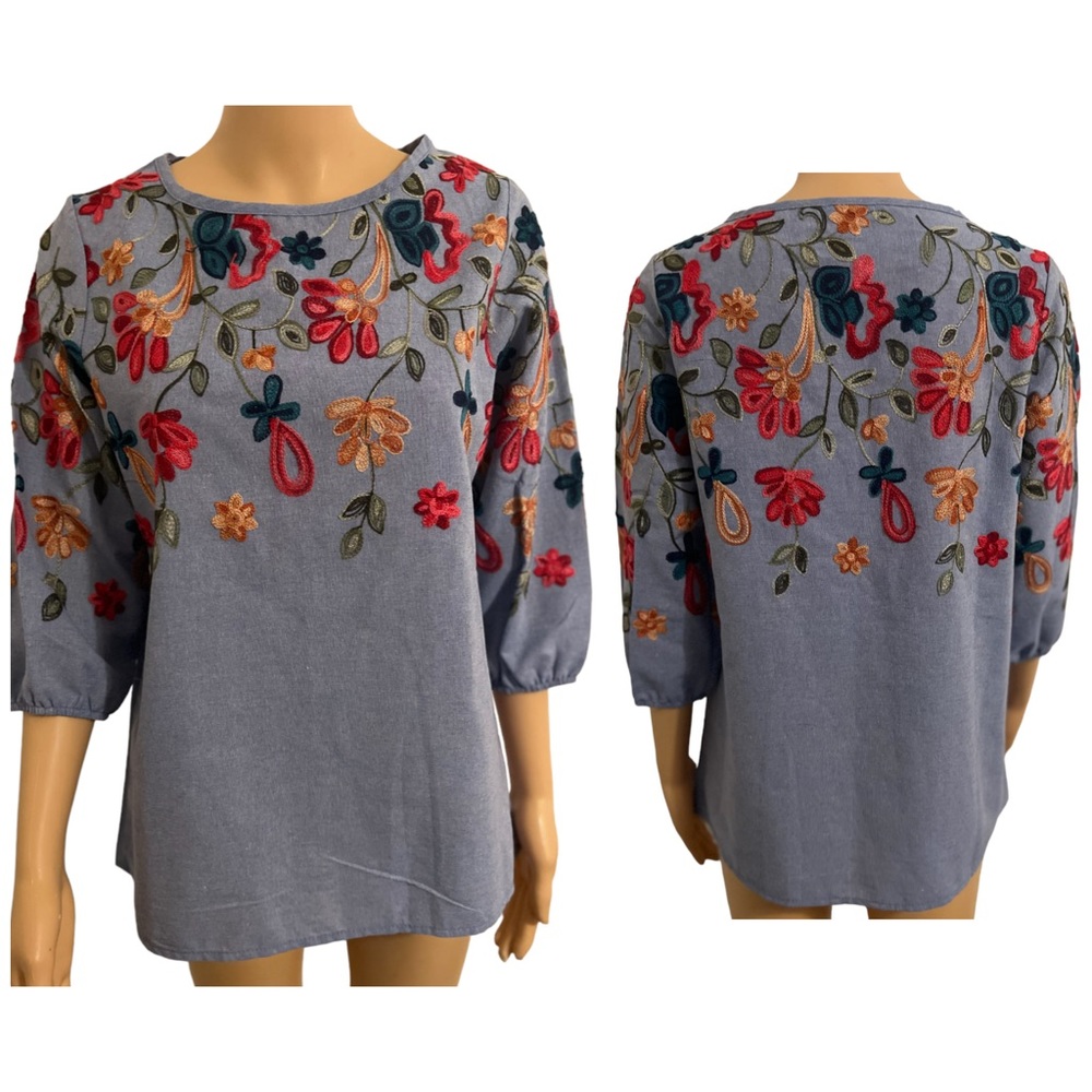 Kindred Women’s Small Embroidered 3/4 Sleeve Blue Blouse